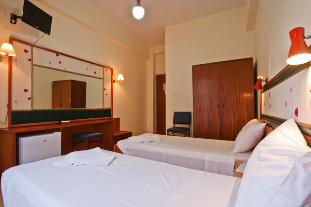 Lucia Hotel Chania  Exterior foto
